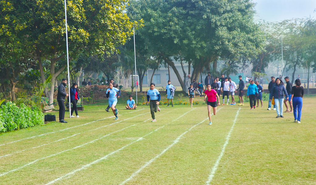 AEG’s 8th annual inter-college sports meet, ATHLEEMA 2020 finds its fastest man & woman in track & field event ‘100 Metre Race’!
